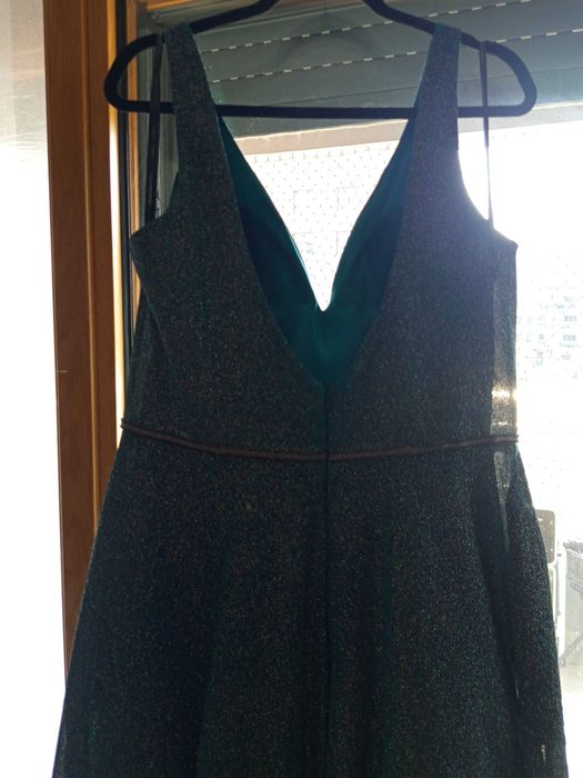 Vestido de cerimónia de alta costura da loja Muonti