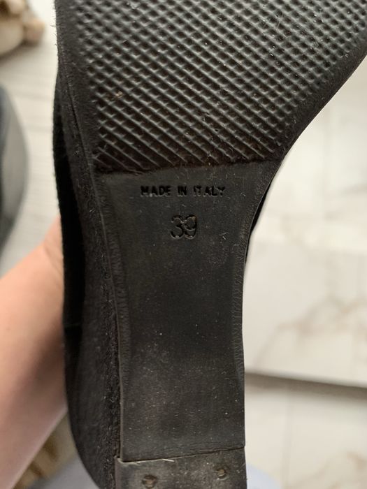 Замшеві чоботи на весну ,осінь