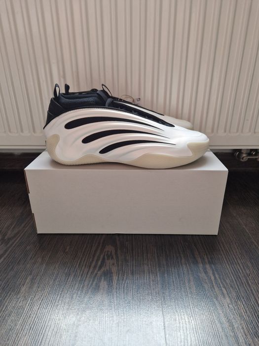 Adidas Harden Volume 9 roz. 45⅓