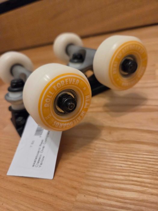 Real Skateboard trucki 7.5 + kółka + łożyska montażówki