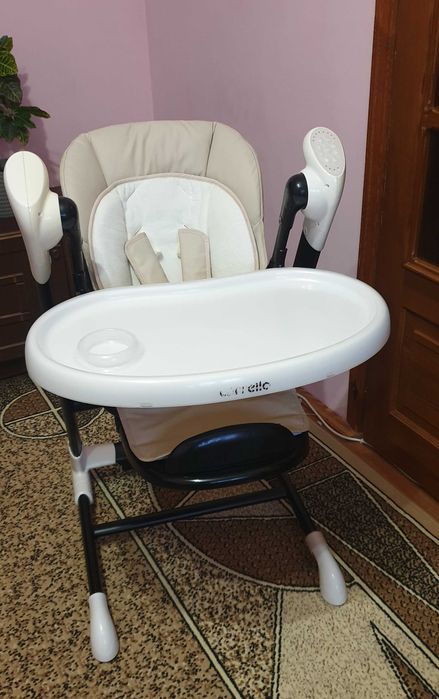Стільчик-гойдалка для годування  CARRELLO Cascata