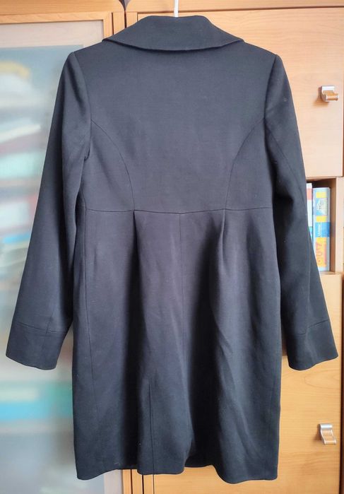 Płaszczyk damski czarny elegancki S