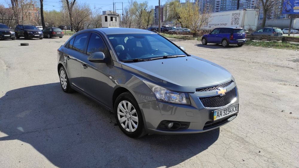Chevrolet Cruze 1.8 бензин, 2011, МКПП, 1 власник, офіційний
