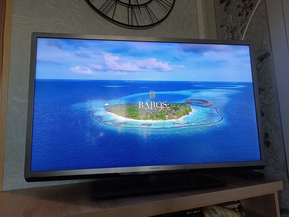 Телевизор PHILIPS