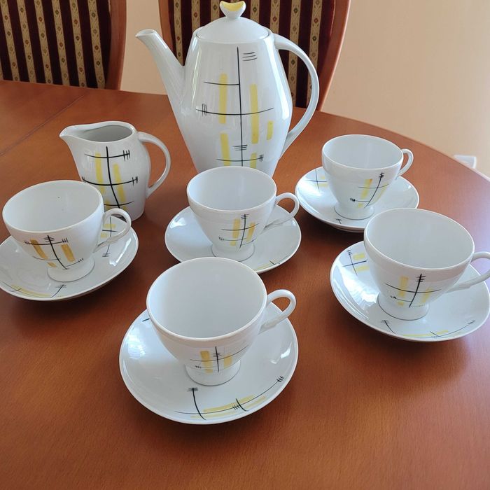 Zestaw kawowy Pikasiak lata 60.