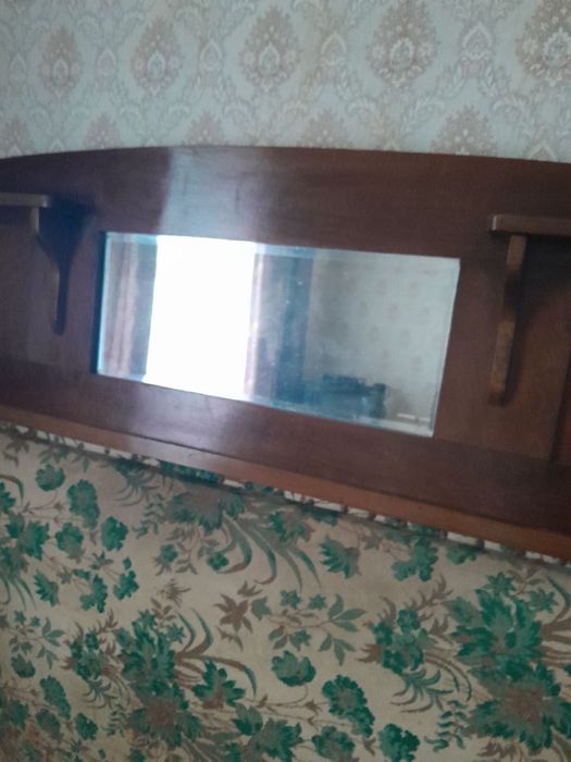 Кабiнетний диван, вiнтажний у вiдмiнному станi люкс. Самовивiз.