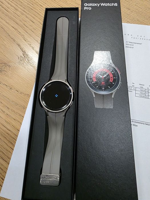 Samsung Galaxy Watch 5 PRO LTE (e-sim)