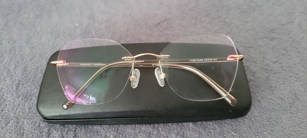 Oprawki bezramkowe Tonny Eyewear