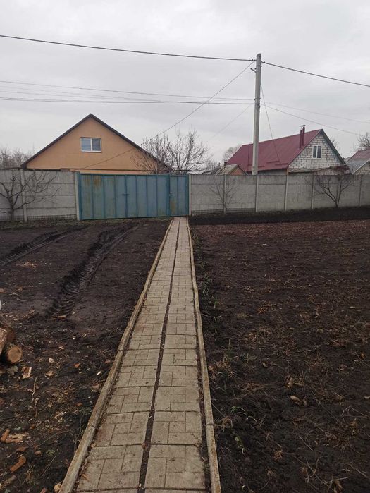 Продам добротний дом 106м2 в Дергачах, ділянка 21 сотка