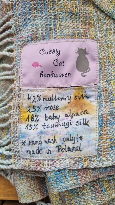 Chusta do noszenia Cuddy Cat handwoven
