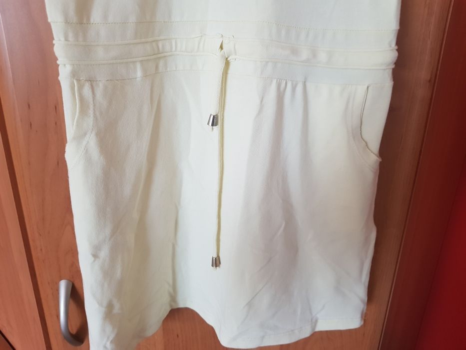 Letnia żółta bawełniana sukienka