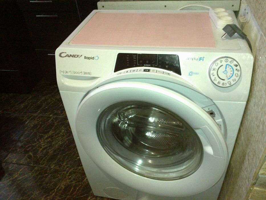 ЗДАМ красиву 2 Кім.Кв(Сучас.РЕМОНТ)Меблі,Пральна,Холодильк)Світло 24-7