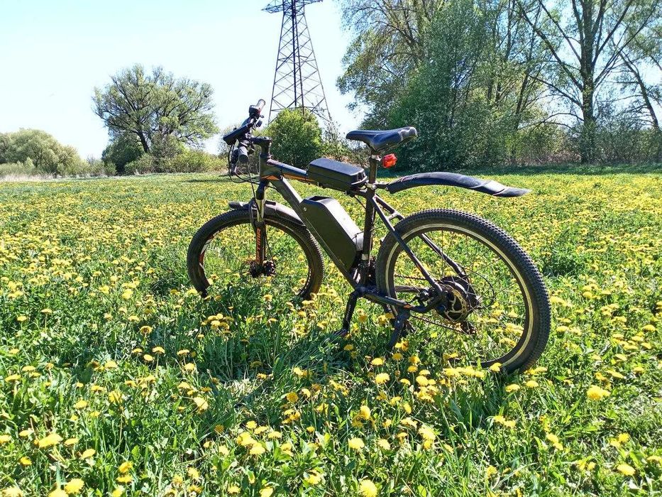 Електровелосипед 48v 750w.