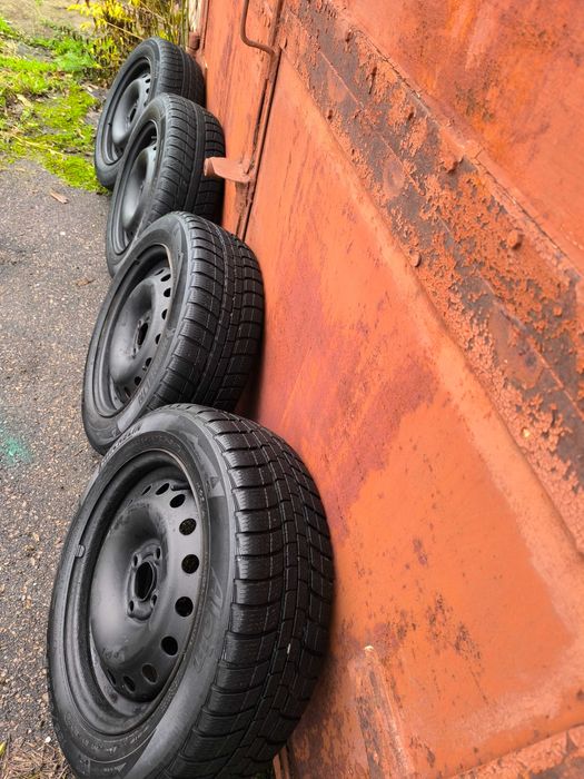 Резина 185/60/R15 Michelin Зимня,Iдеал.Протектор 7мм,як новi.Пересилка