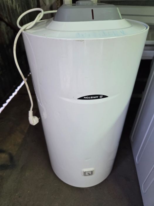 Temoacumulador de 100 lts