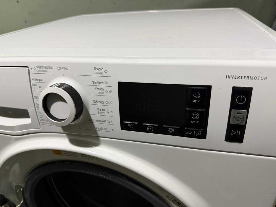 Máquina de Lavar Roupa Hotpoint Ariston 8kg