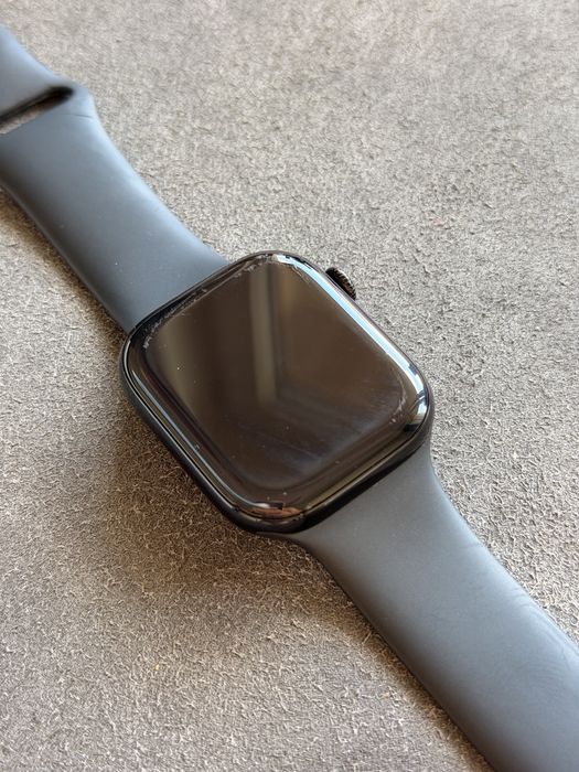 Apple Watch Series 10 46 mm Cellular + GPS