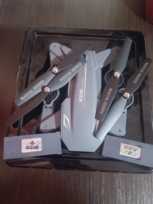 Квадрокоптер дрон