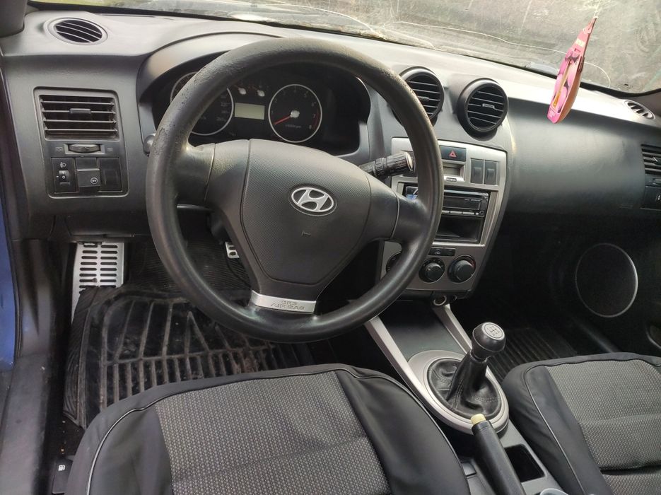 Автомобиль Hyundai coupe tiburon