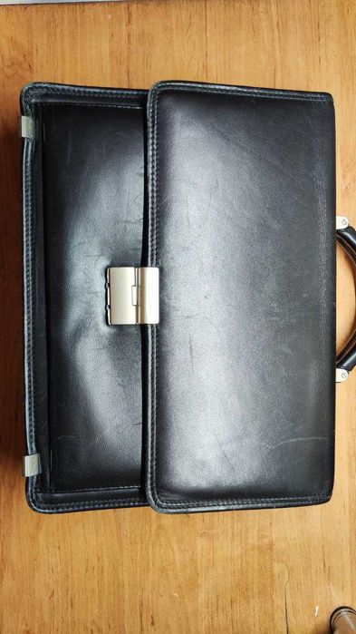 Деловая сумка/портфель студенту, офисному сотруднику, на каждый день