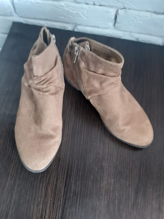 Укороченые сапожки от h&m