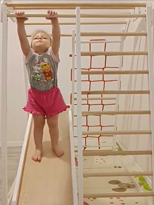 Шведська стінка Ігровий дитячий комплекс Фарба Лак Нові Виробник