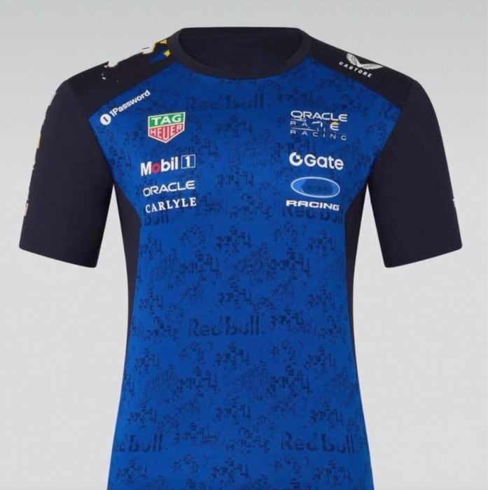 Red Bull F1  2026. Nova coleccão polos e t-shirts