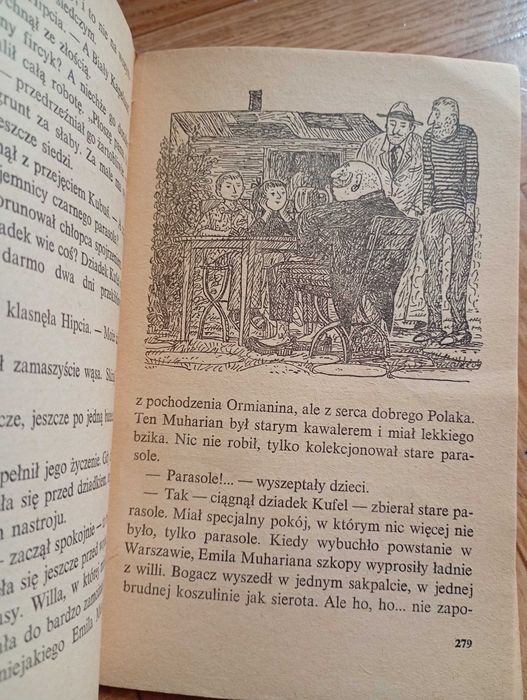 Adam Bahdaj: ,,Uwaga czarny parasol"