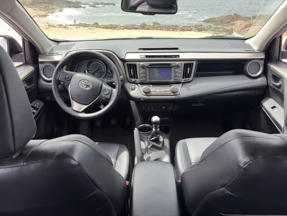 Toyota RAV4 2.2 D-4D 150cv 4x4 FULL EXTRAS
