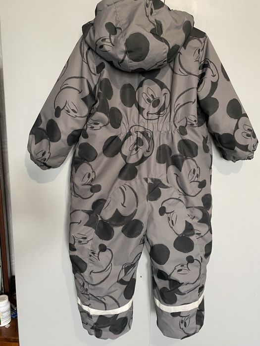 Зимовий дитячий комбез , розмір 104, як для хлопчика так і дівчинки
