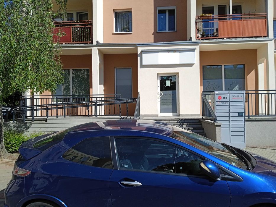 Lokal użytkowy - os.700-lecia Miasta 5 Buk