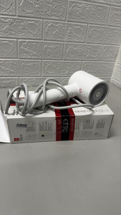 Фен з іонізацією Xiaomi Mi Ionic Hair Dryer H300