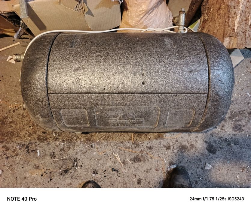 Bojler plus grzałka elektryczna