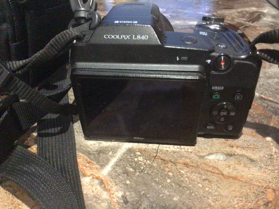 Фотоапарат Nicon l840
