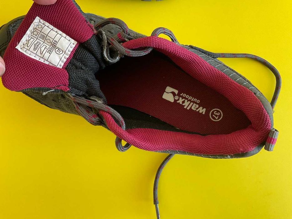 Кросівки шкіряні walkx 37р