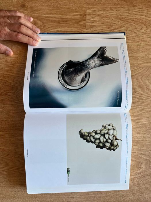 Livro "Advirtising Now. Print". de Ed. Julius Wiedemann