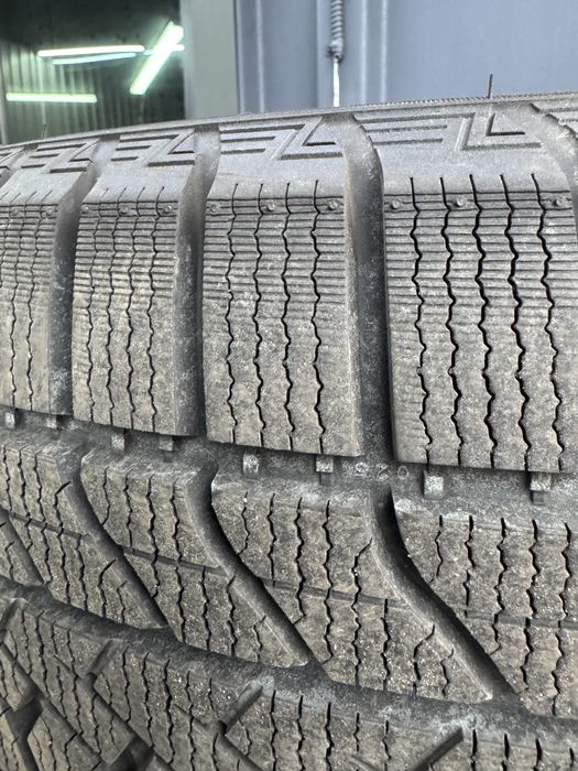 Шини зимові 265/50/19 Westlake