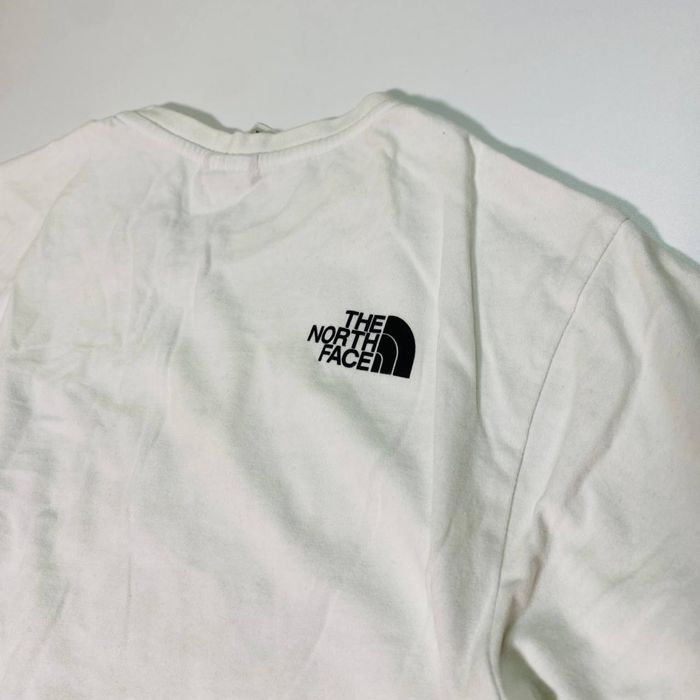 Футболка The North Face
