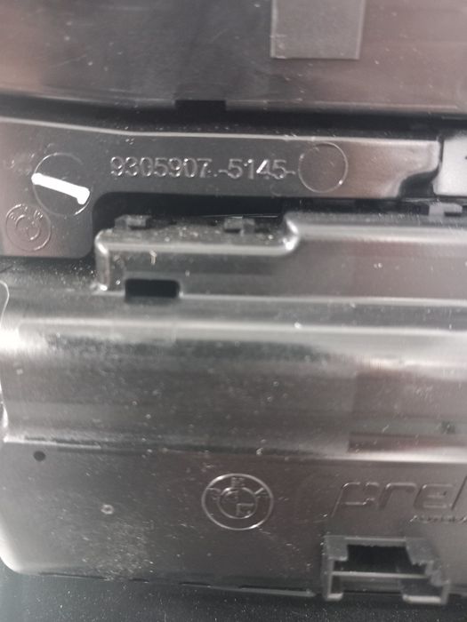 Consola central radio control ar condicionado  BMW X1