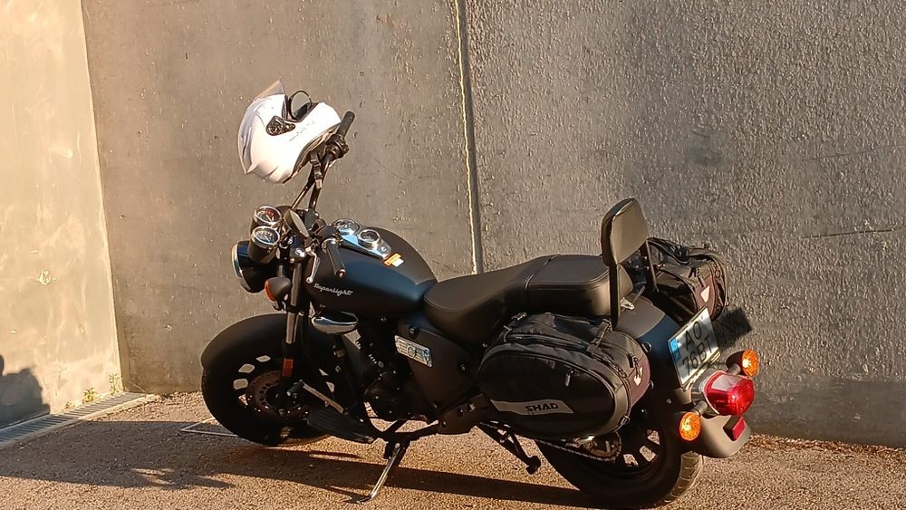 Moto Keeway IMPECÁVEL 2022 - TROCO por Carro