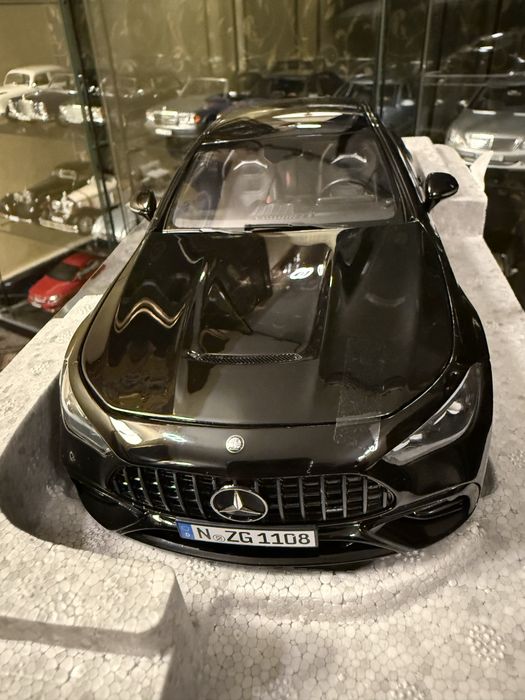 Mercedes cle 53 amg 1:18