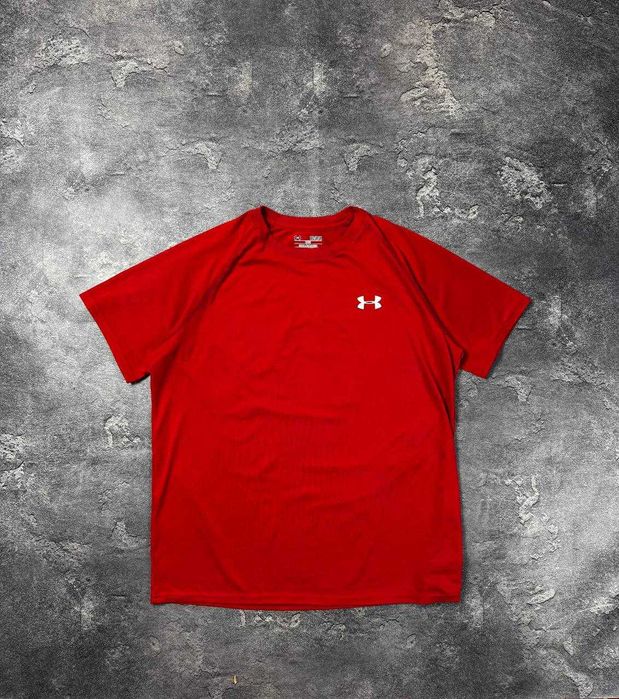 Футболка Under Armour loose fit Розмір M