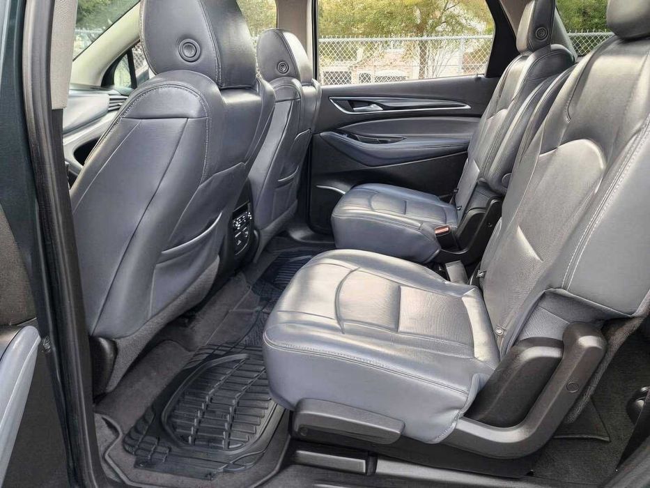 Buick Enclave      2018