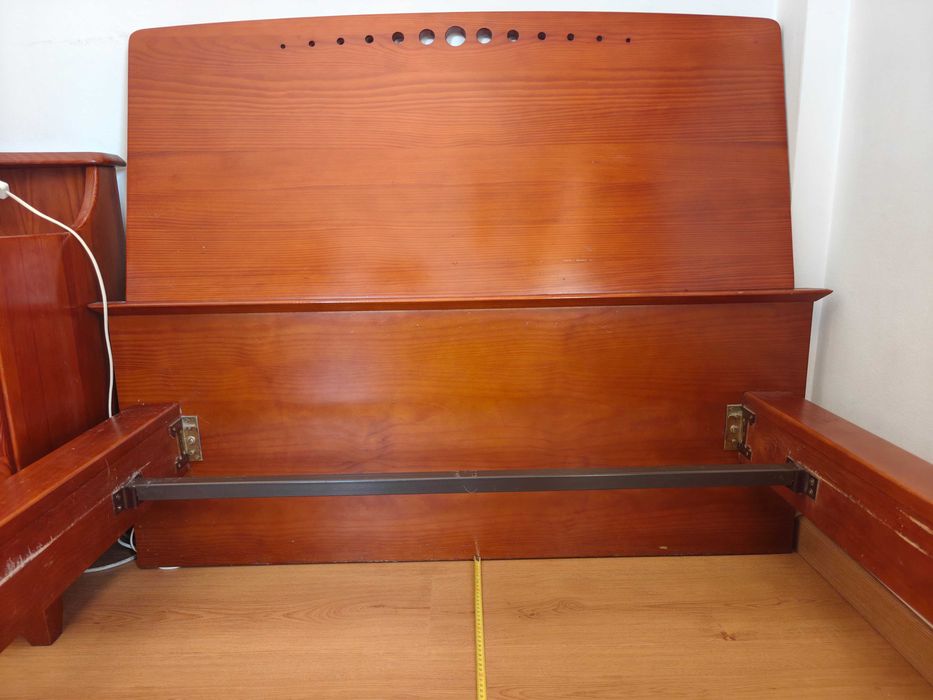 Cama e Mesa de Cerejeira (maciça)