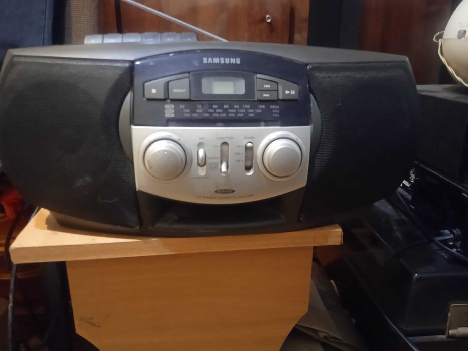 Муз. центр Samsung RSD-390