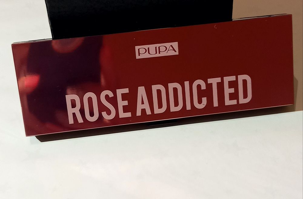 Pupa paleta cieni  Rose Addicted –  (Włochy)