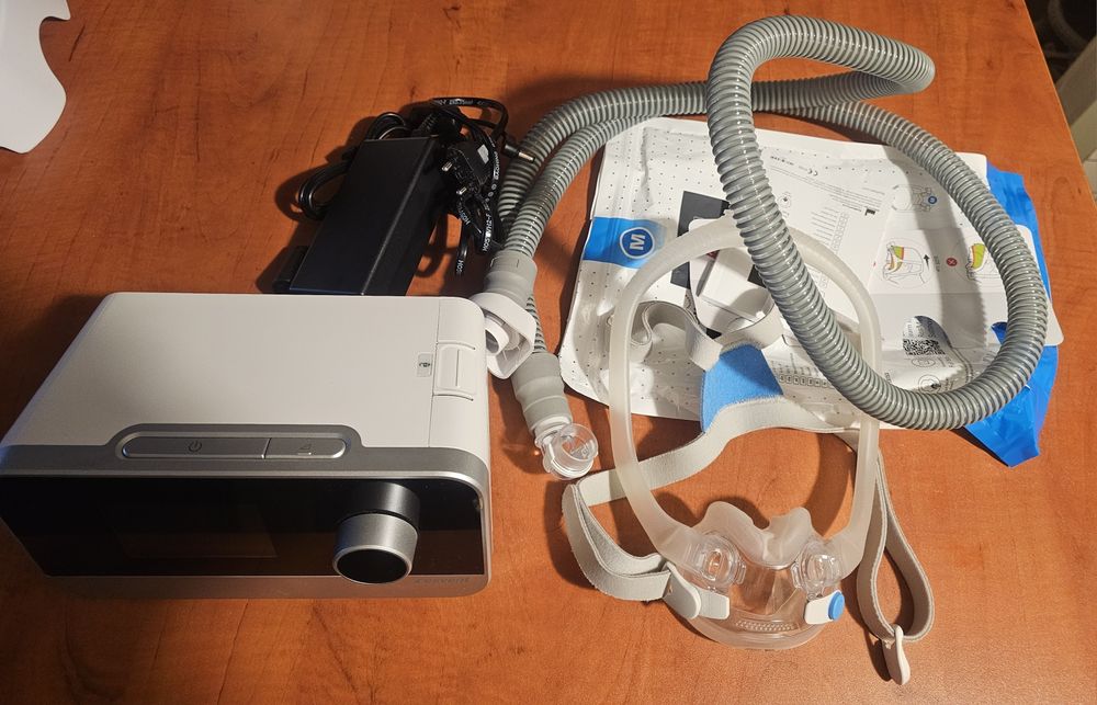 Aparat do Leczenia Bezdechu Sennego RXiBreeze 20C