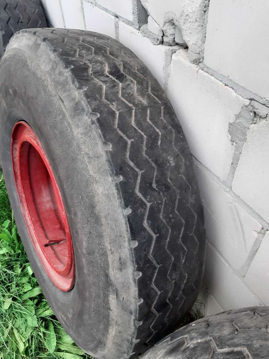 Koła felgi opony 12.00 R20 przyczepa HL 8011