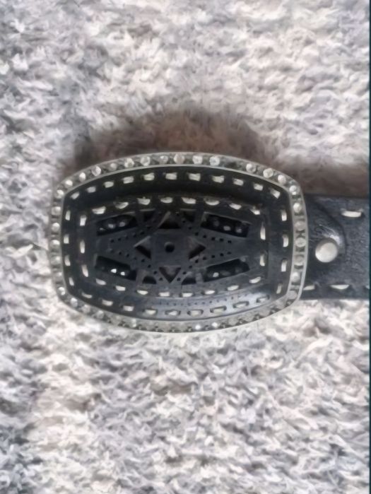 Ремень кожанный женский