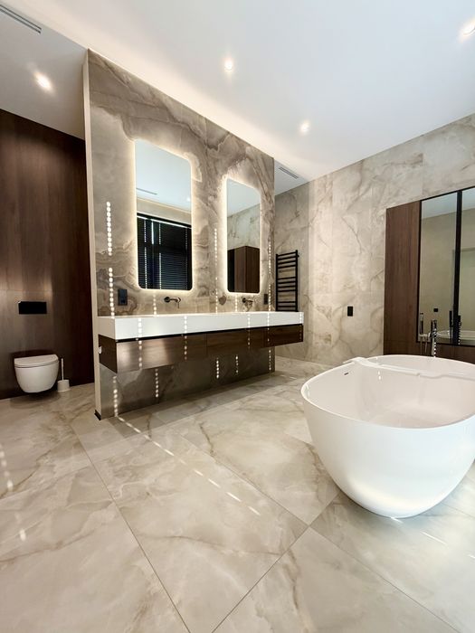 Будинок 364 м² з виходом на воду,басейн Романків Новообухівська траса